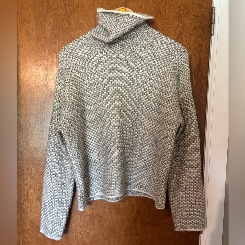 Christian Siriano Gray Turtleneck Sweater Cozy Knit